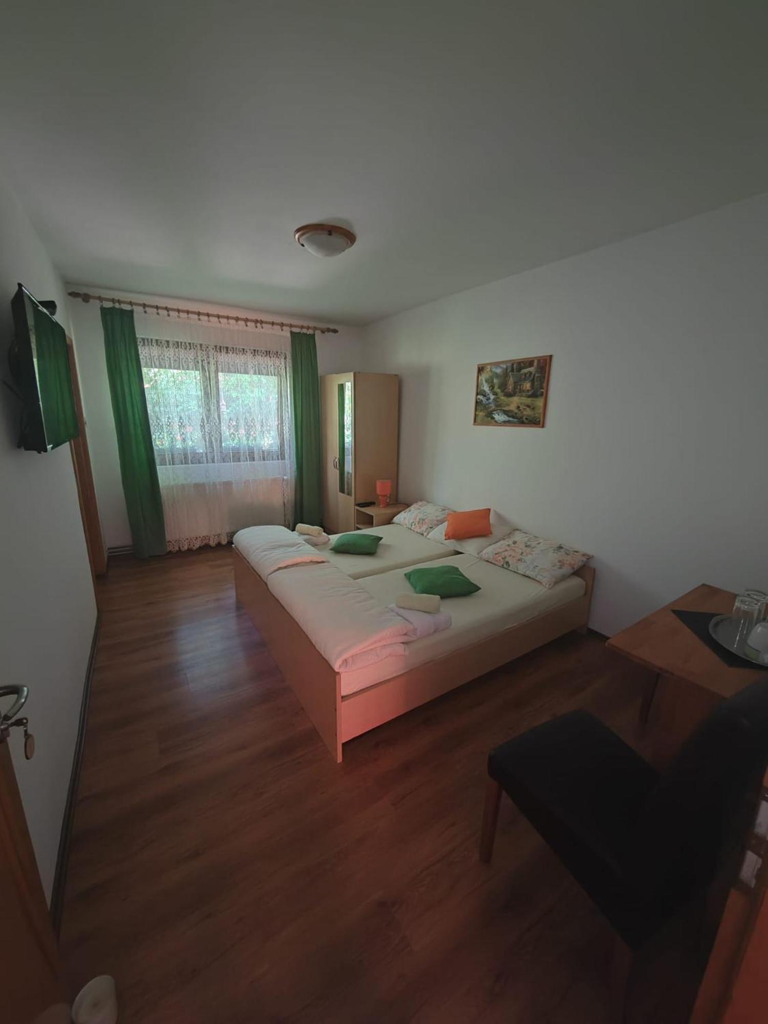 Hotel Stari Mlin Korenica Esterno foto