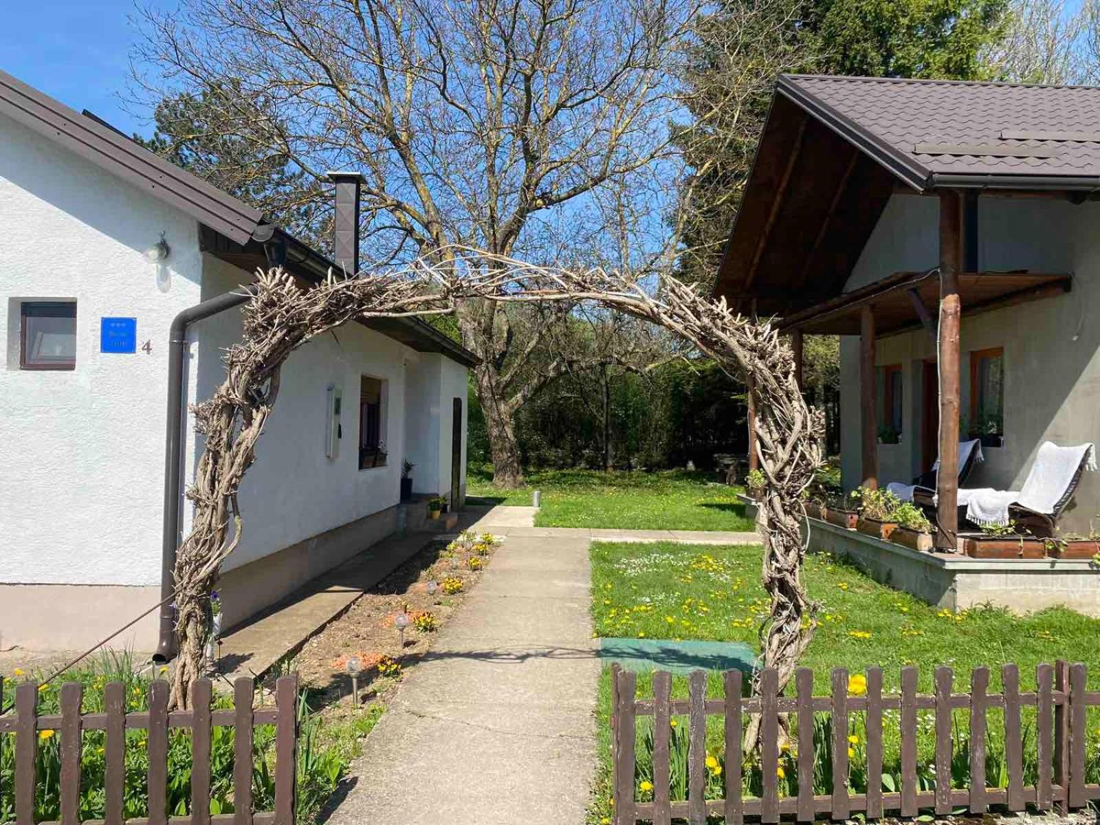 Hotel Stari Mlin Korenica Esterno foto