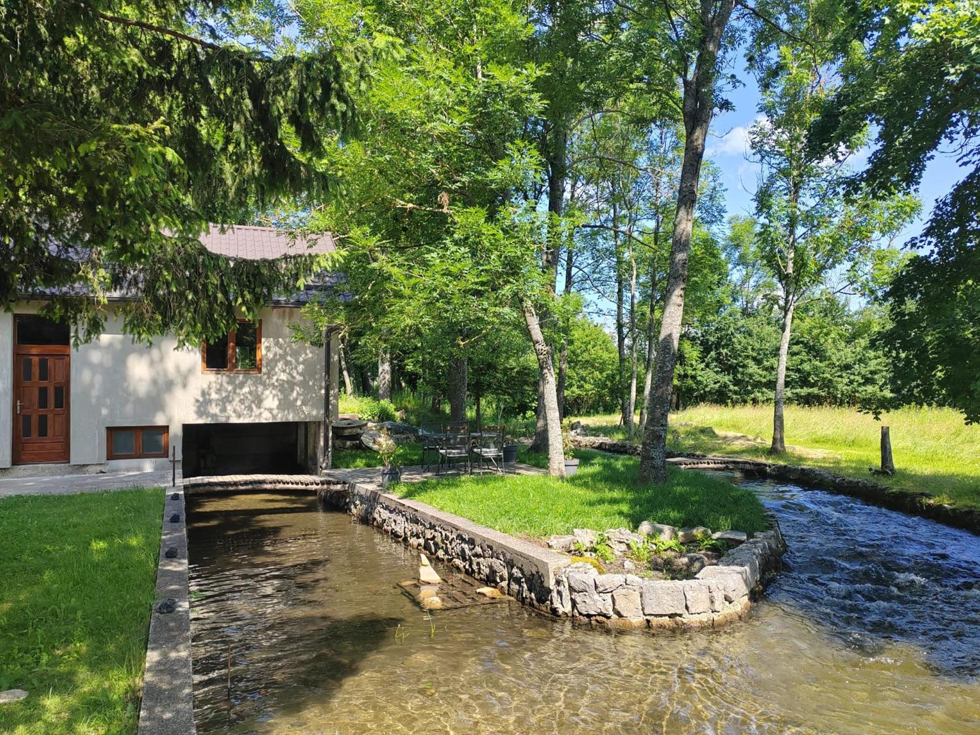 Hotel Stari Mlin Korenica Esterno foto